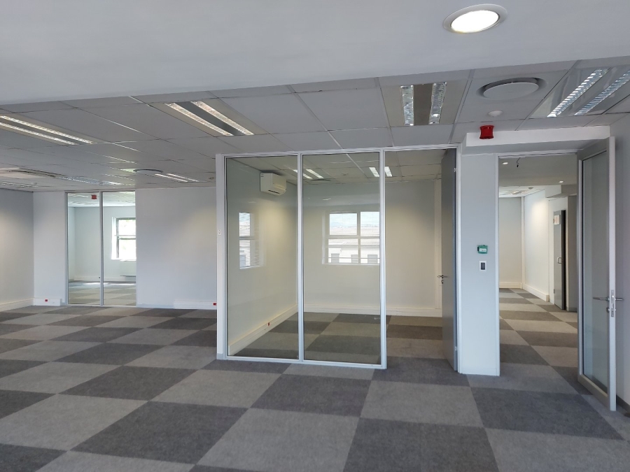 To Let commercial Property for Rent in Mowbray Western Cape